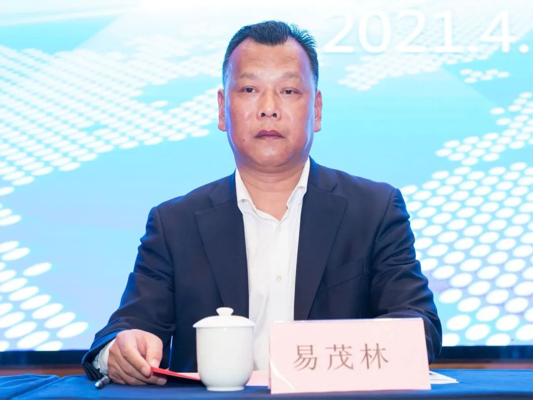 夯實基礎(chǔ)謀發(fā)展，凝心聚力譜新篇！安徽省建筑裝飾協(xié)會五屆二次會員代表大會圓滿召開